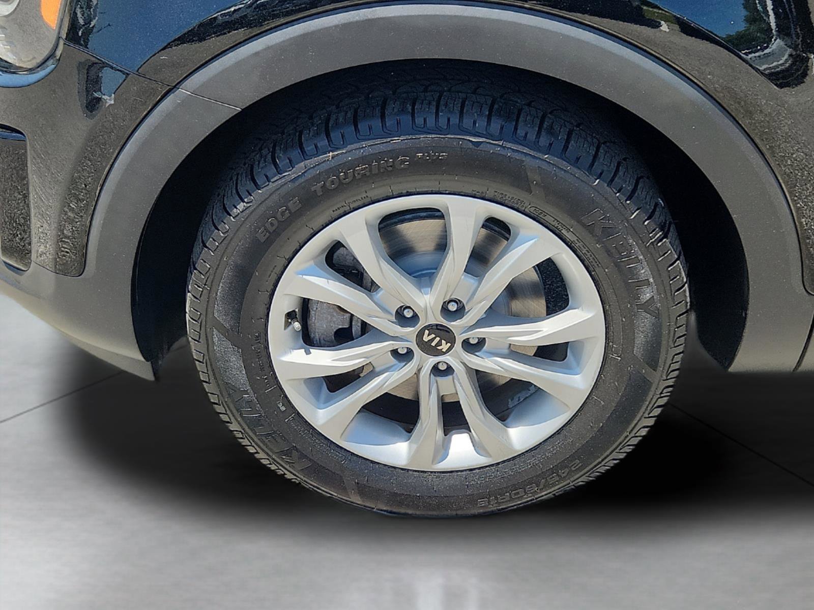 Used 2021 Kia Telluride LX AWD/4WD image 27