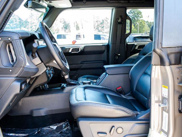 Certified 2025 Ford Bronco Outer Banks AWD/4WD image 16