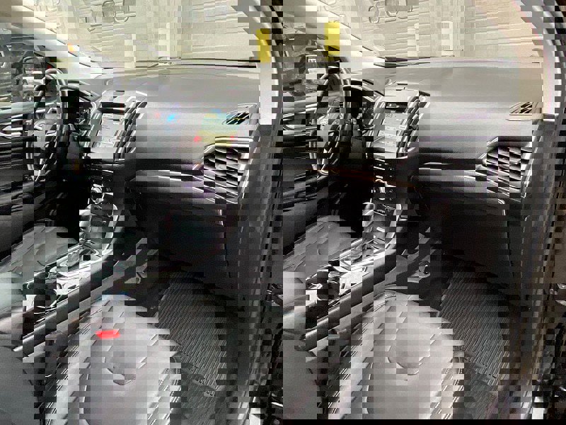 Certified 2018 Ford Edge Titanium w/ Technology Package image 27