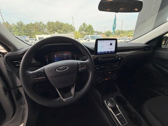 Certified 2025 Ford Escape Active FWD image 9