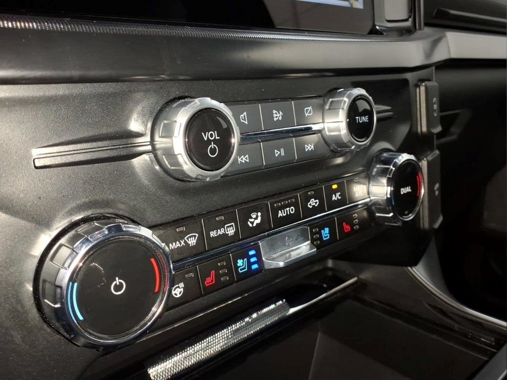 Certified 2024 Ford F150 Lariat AWD/4WD image 10