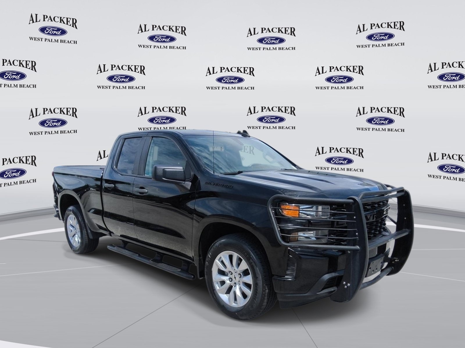 Used 2021 Chevrolet Silverado 1500 Custom w/ LPO, Dark Essentials Package RWD image 7