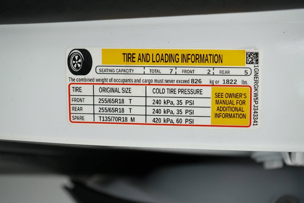 Used 2023 Chevrolet Traverse LT image 23