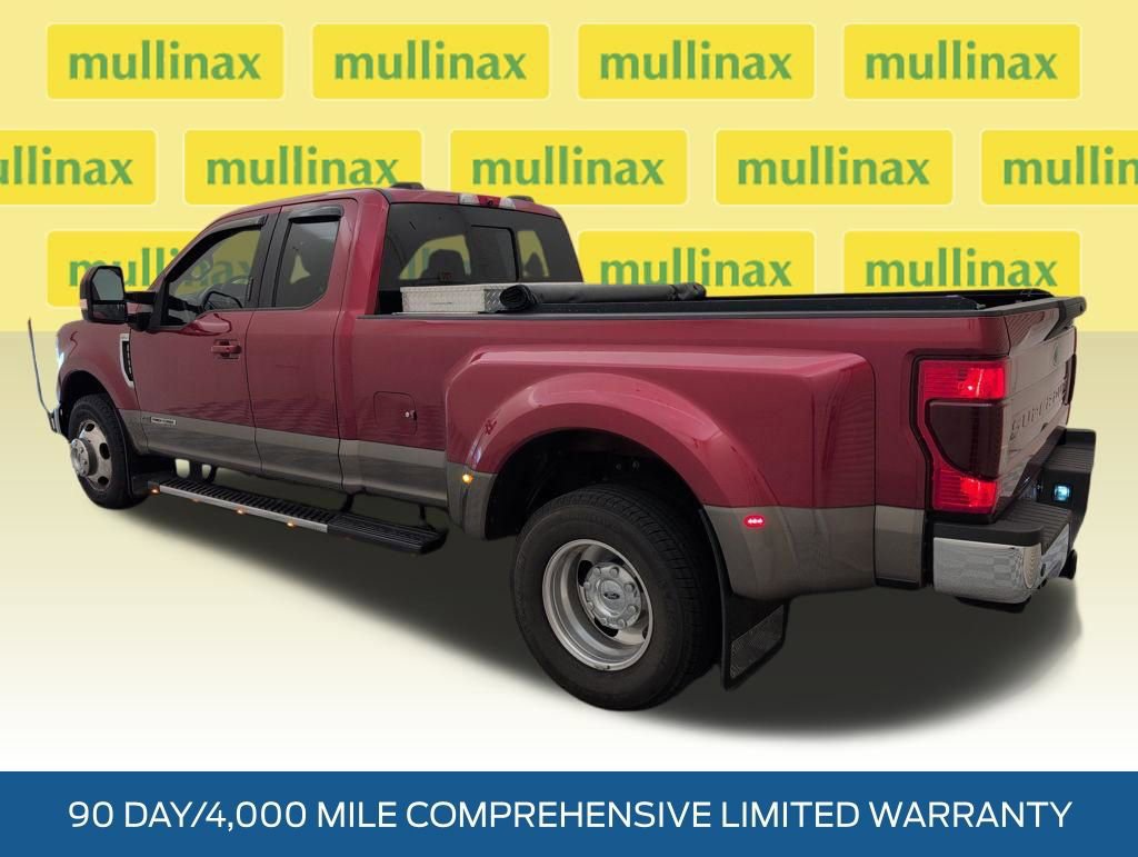 Certified 2020 Ford F350 Lariat w/ Lariat Value Package image 3