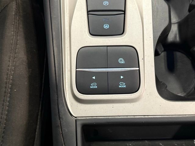 Certified 2022 Ford Explorer XLT image 32