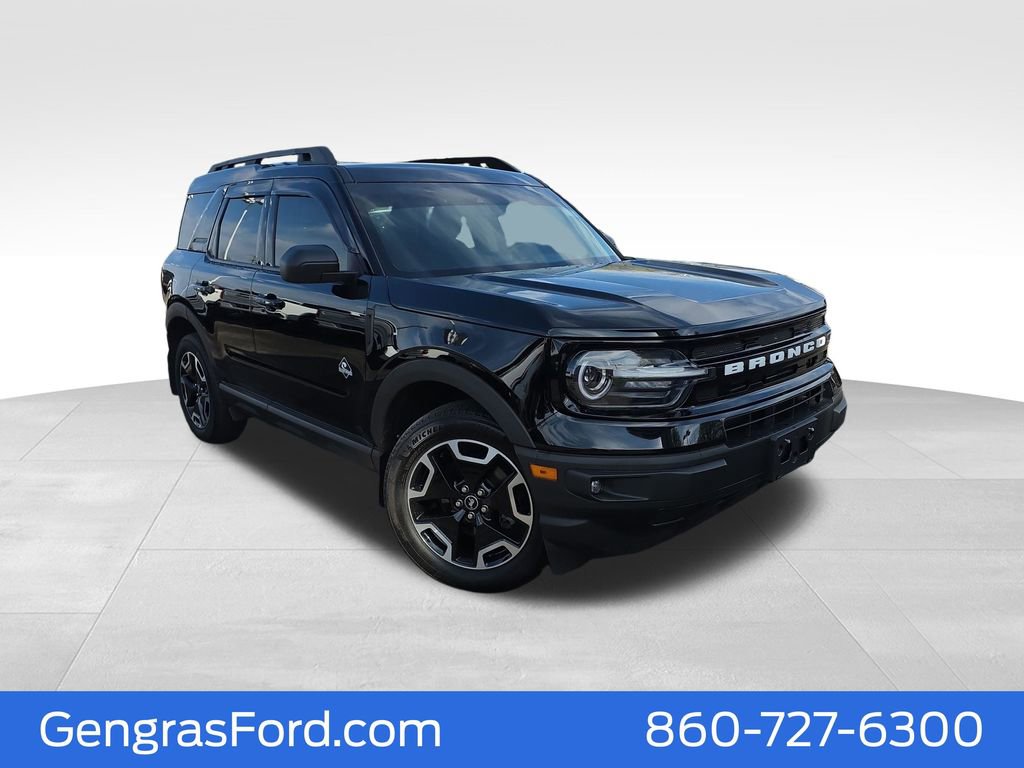 Certified 2023 Ford Bronco Sport Outer Banks w/ Tech Package AWD/4WD image 1