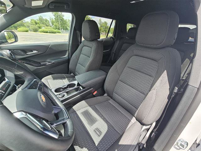 Used 2026 Chevrolet Equinox LT FWD image 13
