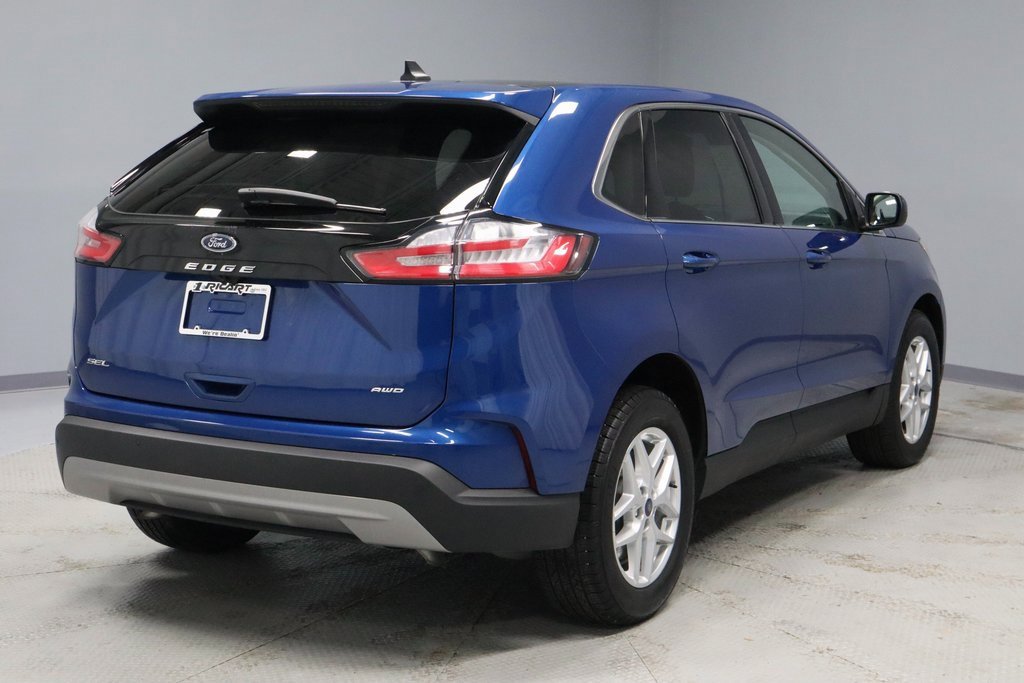 Certified 2022 Ford Edge SEL w/ Convenience Package image 11