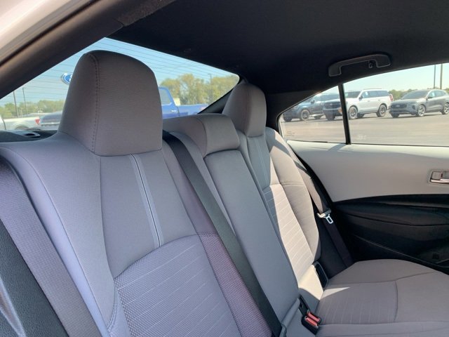 Used 2023 Toyota Corolla SE image 18
