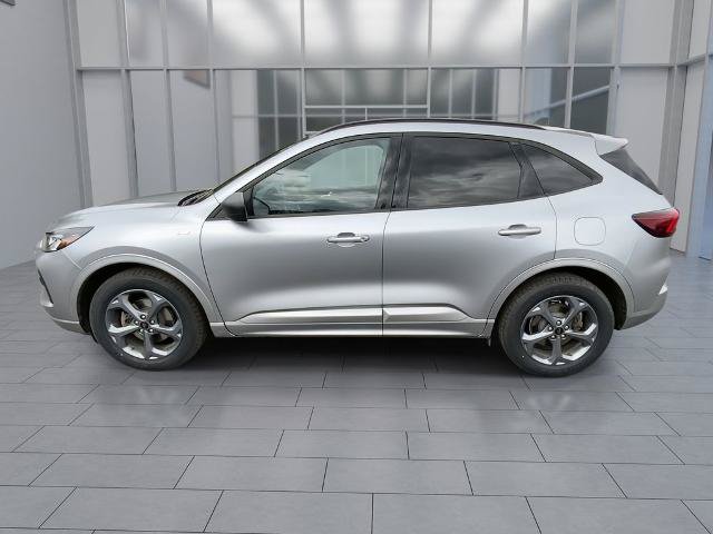 Certified 2023 Ford Escape ST-Line w/ Tech Pack #1 AWD/4WD image 5