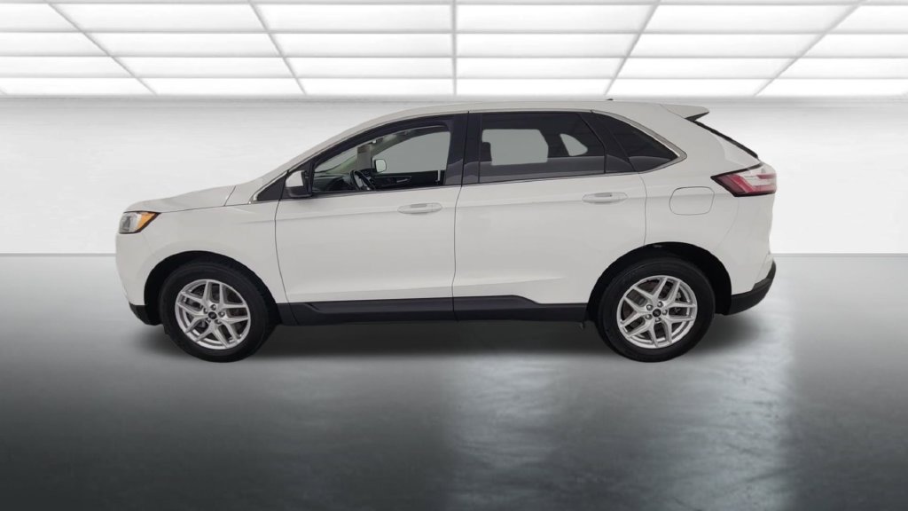 Certified 2024 Ford Edge SEL AWD/4WD image 5