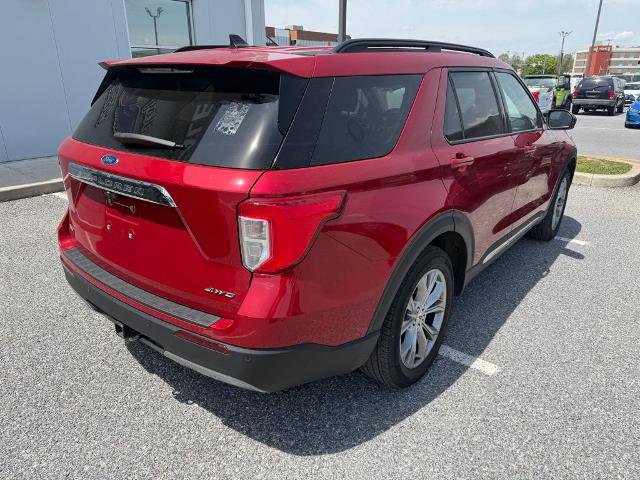 Certified 2022 Ford Explorer XLT w/ Equipment Group 202A AWD/4WD image 8