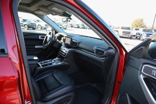 Certified 2021 Ford Explorer XLT w/ Equipment Group 202A image 35
