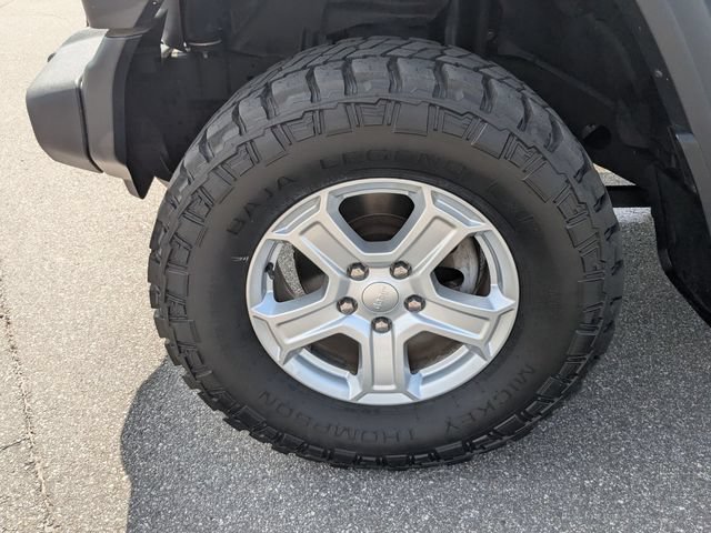 Used 2020 Jeep Wrangler Sport AWD/4WD image 26