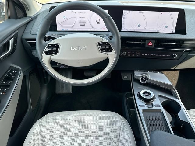 Used 2024 Kia EV6 Wind w/ Wind Technology Package AWD/4WD image 13