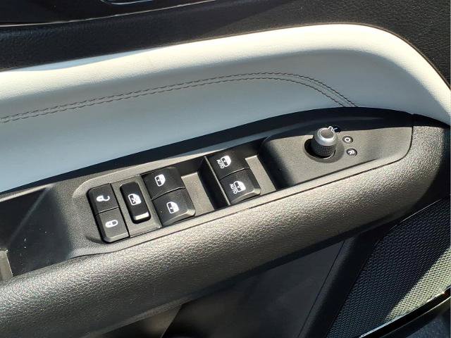 Used 2024 Jeep Compass Limited AWD/4WD image 11