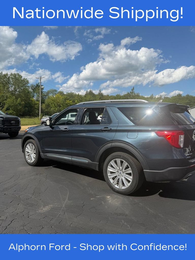 Certified 2023 Ford Explorer Limited w/ Equipment Group 301A AWD/4WD image 3