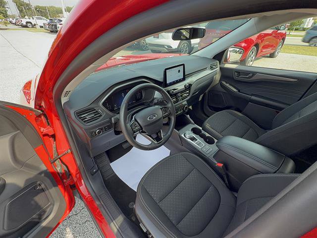 Certified 2024 Ford Escape Active AWD/4WD image 13