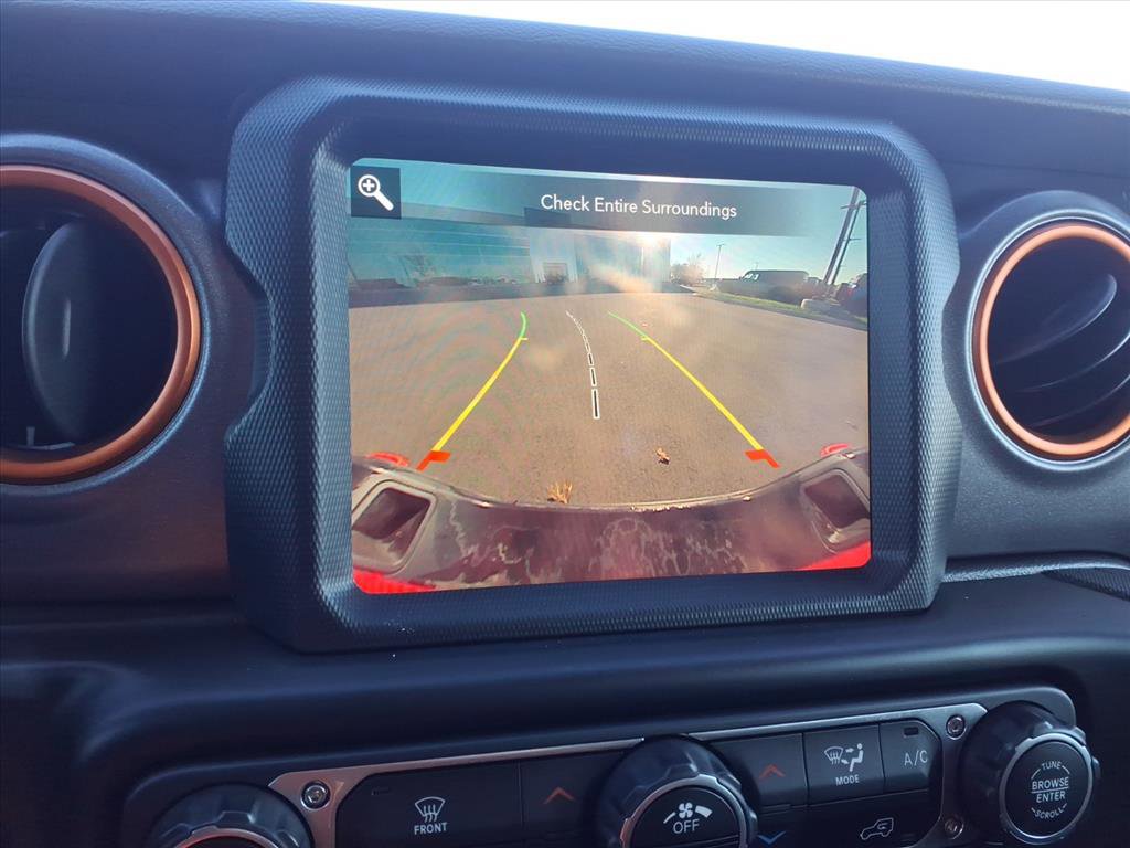 Used 2022 Jeep Gladiator Mojave w/ Trailer Tow Package image 20