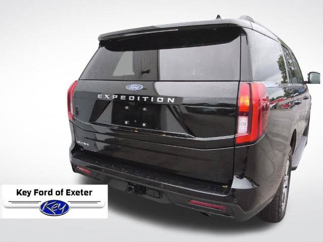 Certified 2025 Ford Expedition Active AWD/4WD image 9