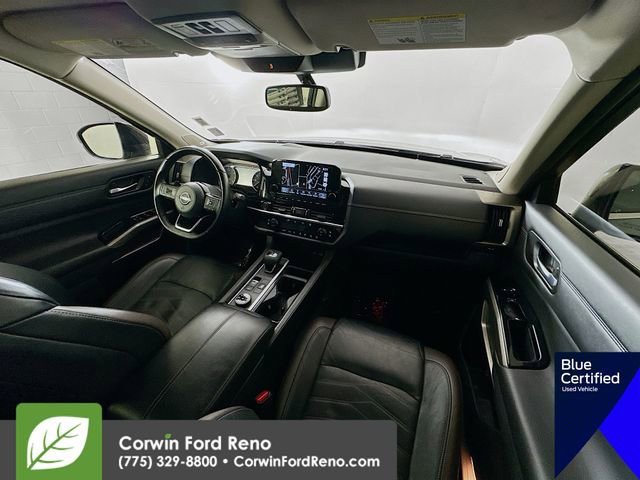 Used 2022 Nissan Pathfinder Platinum w/ Lighting Package (N93) AWD/4WD image 29