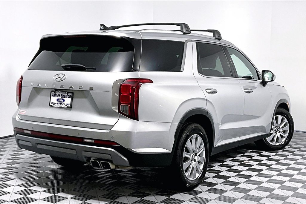Used 2023 Hyundai Palisade SEL FWD image 12