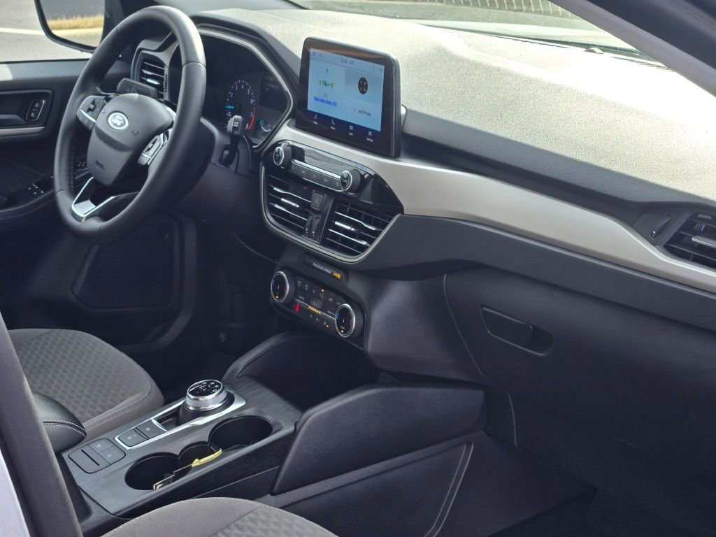 Certified 2022 Ford Escape SE w/ Convenience Package image 7