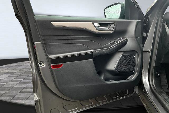 Certified 2021 Ford Escape SEL image 28