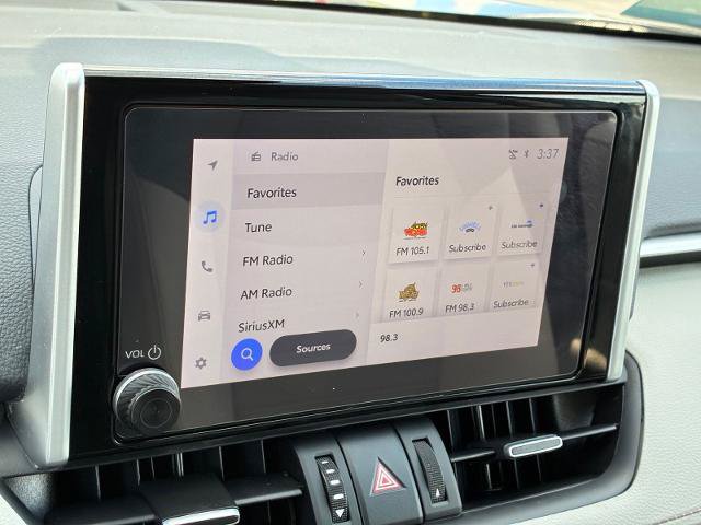 Used 2025 Toyota RAV4 XLE Premium FWD image 23