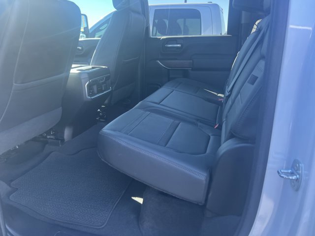 Used 2022 GMC Sierra 3500 Denali w/ Denali Ultimate Package image 15