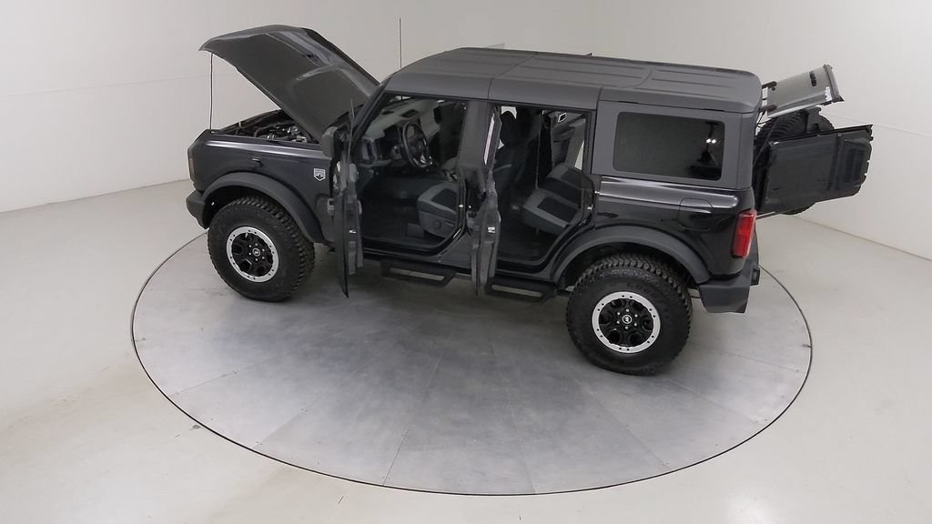 Certified 2023 Ford Bronco Big Bend w/ Sasquatch Package AWD/4WD image 52
