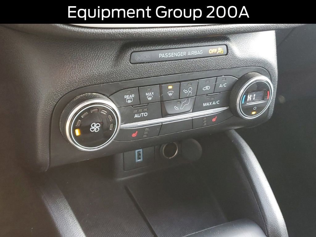 Certified 2020 Ford Escape SE image 25