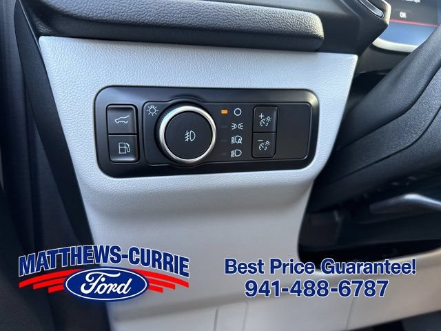 Certified 2023 Ford Escape SE w/ PHEV Premium Package FWD image 24