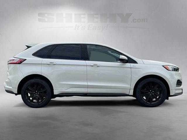 Certified 2022 Ford Edge ST-Line AWD/4WD image 11