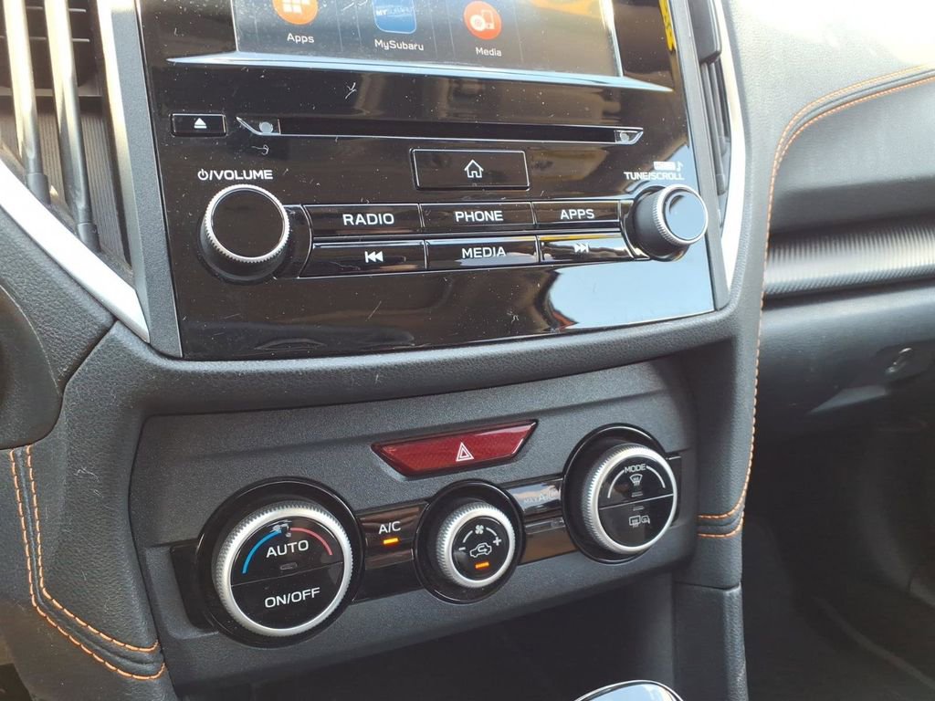 Used 2020 Subaru Crosstrek 2.0i Premium w/ Moonroof Package 2 image 23