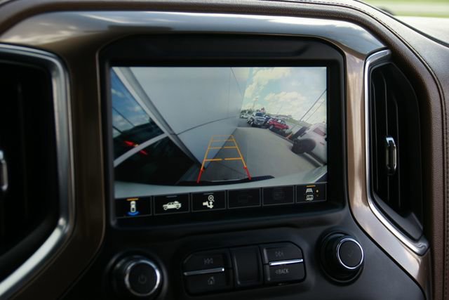 Used 2020 Chevrolet Silverado 2500 High Country w/ Safety Package II image 26