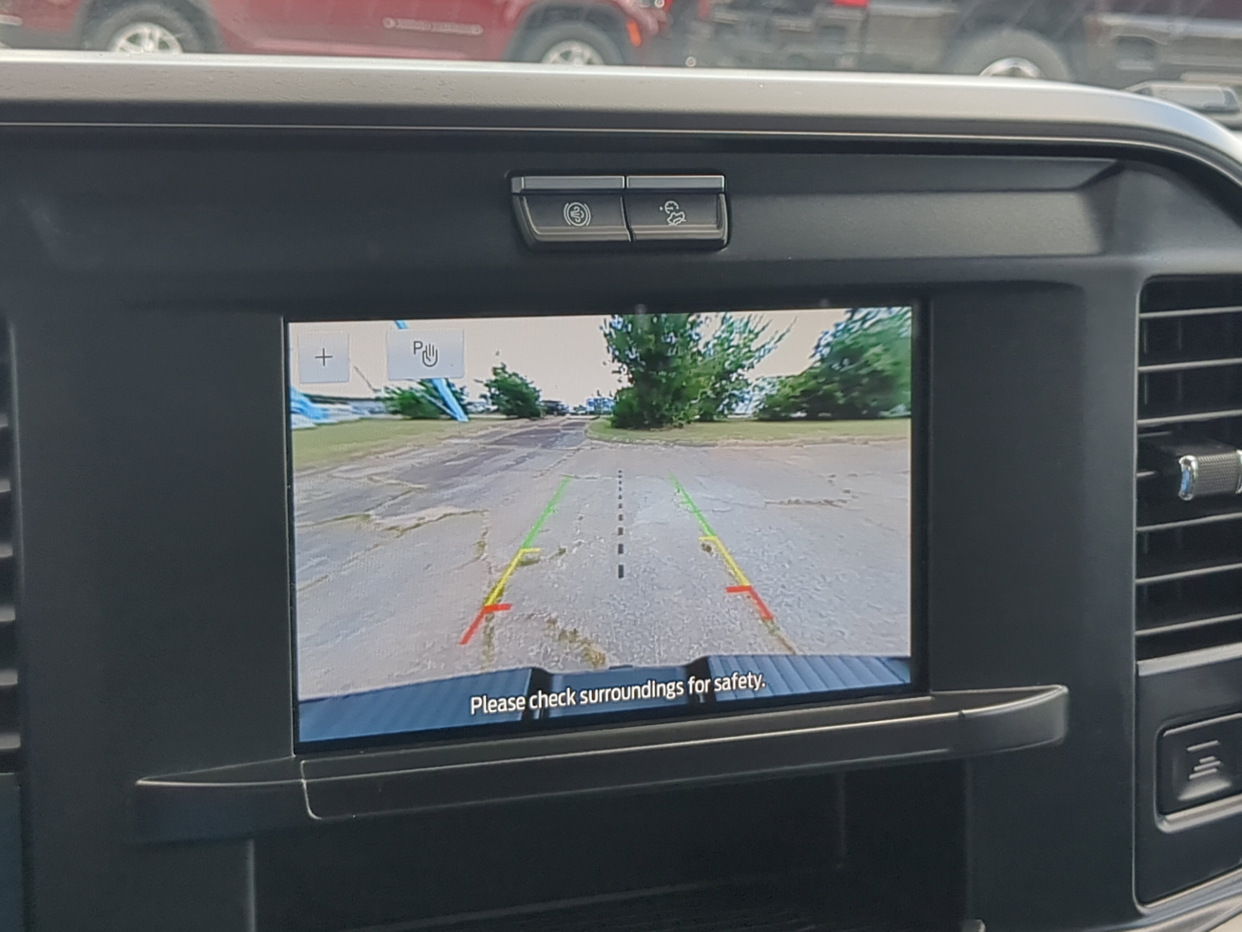 Certified 2025 Ford F250 XLT AWD/4WD image 18