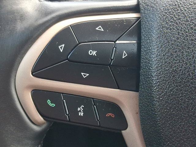 Used 2018 Jeep Cherokee Limited AWD/4WD image 22