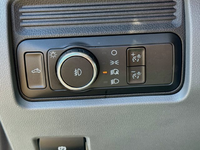 Certified 2023 Ford F250 XL w/ STX Appearance Package AWD/4WD image 16