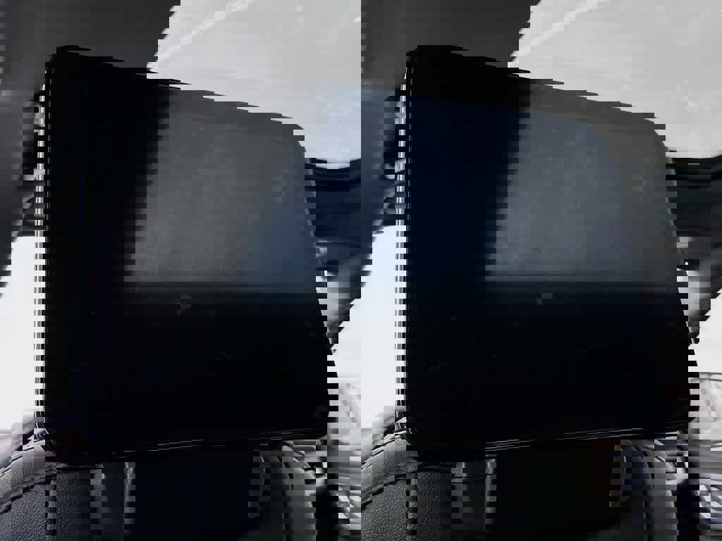 Used 2021 Chevrolet Suburban High Country image 33