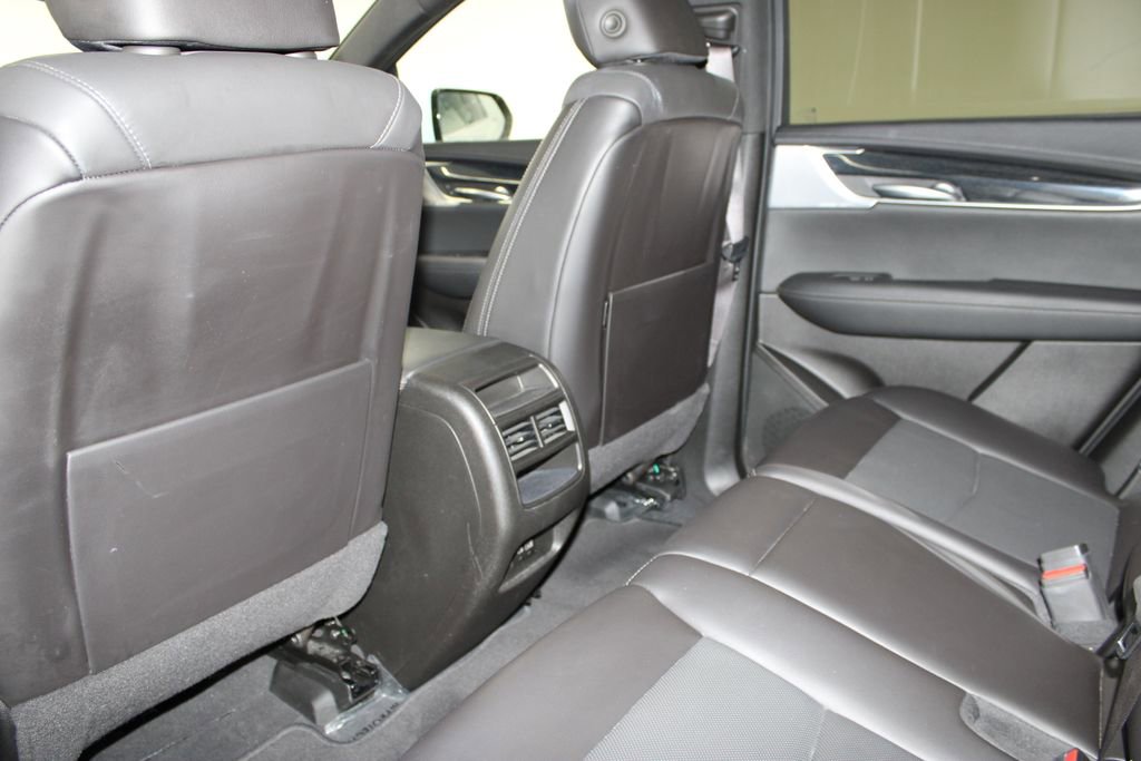 Used 2024 Cadillac XT5 Premium Luxury AWD/4WD image 24