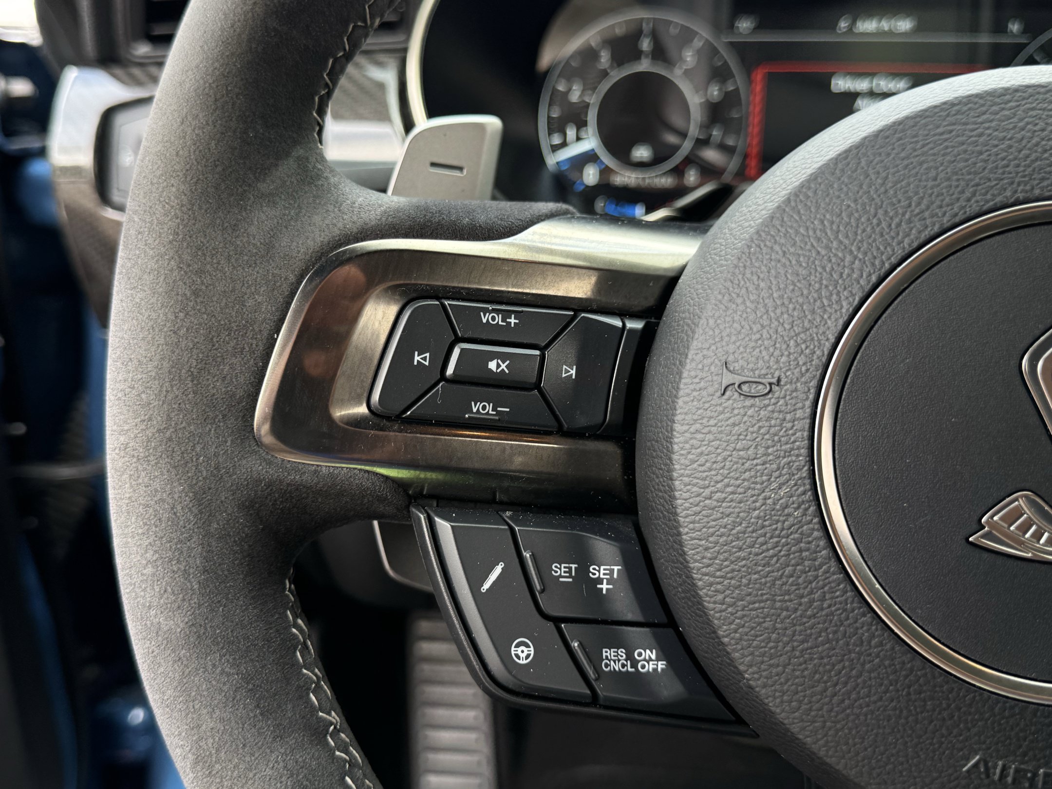 Certified 2020 Ford Mustang Shelby GT500 w/ Technology Package RWD image 17