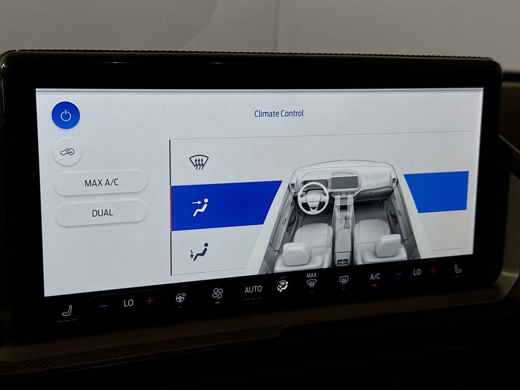 Certified 2025 Ford Bronco Sport Outer Banks w/ Outer Banks Tech Package+ image 18