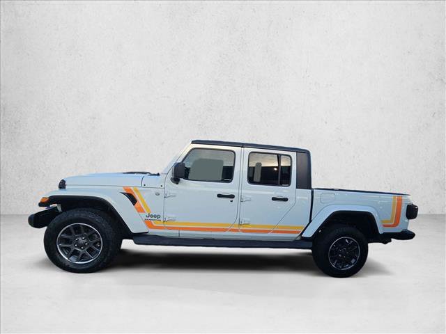 Used 2020 Jeep Gladiator Overland AWD/4WD image 8