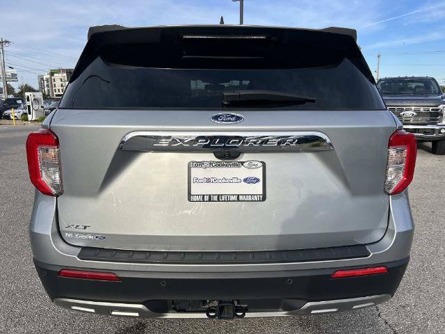 Certified 2023 Ford Explorer XLT w/ Equipment Group 202A RWD image 5