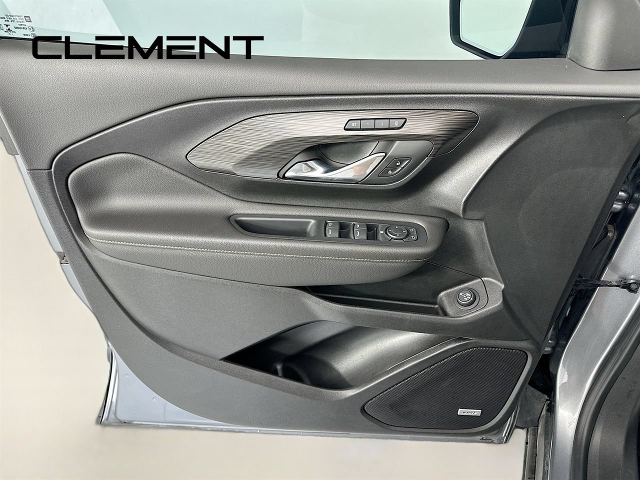 Used 2020 GMC Terrain SLT w/ Preferred Package AWD/4WD image 29