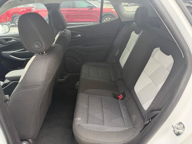Used 2025 Chevrolet Trax LS w/ LS Convenience Package FWD image 13