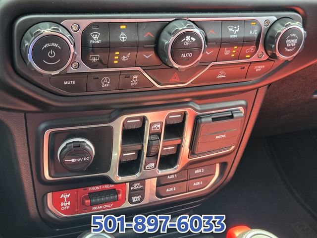 Used 2023 Jeep Wrangler Unlimited Rubicon w/ Cold Weather Group AWD/4WD image 20
