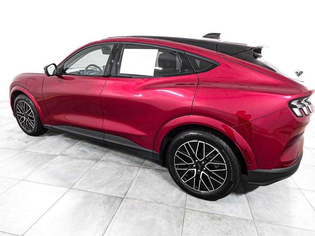 Certified 2025 Ford Mustang Mach-E Premium AWD/4WD image 5