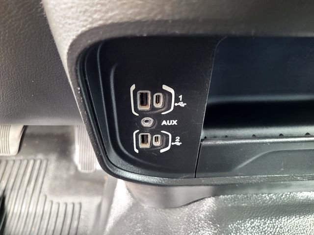 Used 2022 RAM 2500 Tradesman w/ Chrome Appearance Group AWD/4WD image 19